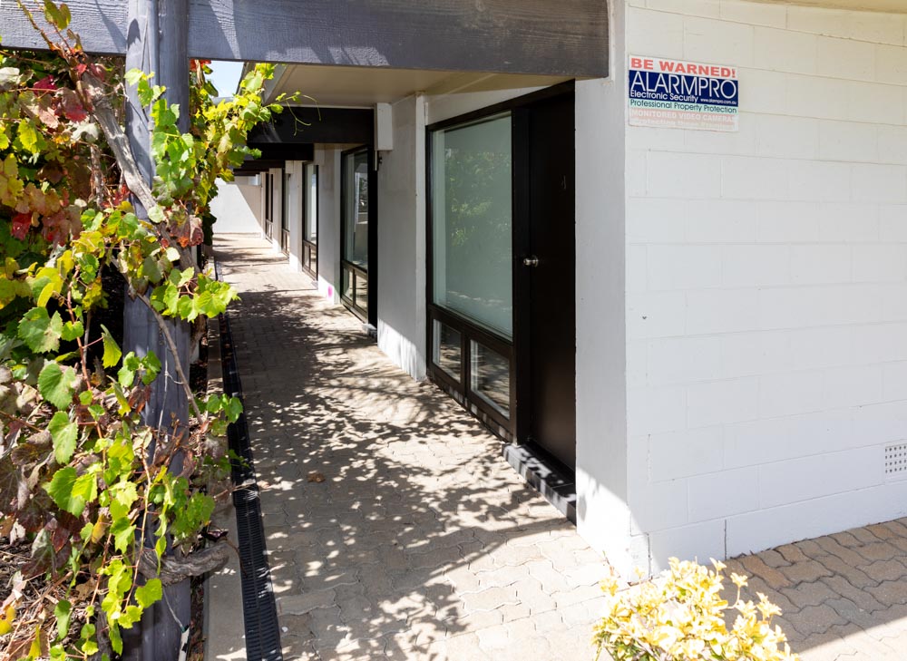 Lonsdale Hotel Accommodation