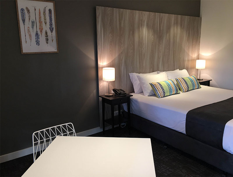 lonsdaleHotelRoom1(1)